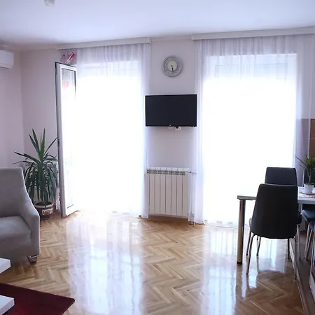 Apartman Lukic